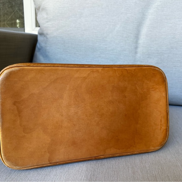 Louis Vuitton Alma - Picture 6 of 8